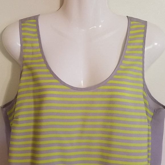🔴SALE Michael Kors Gray & Green Tank,L - Picture 2 of 6